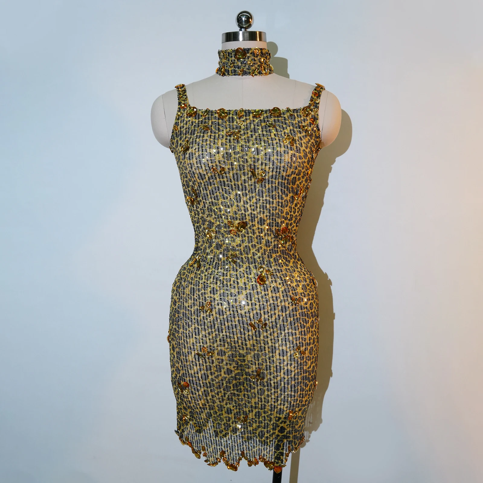 Gold Mesh Sequins Leopard Print Skirt Rhinestone Gown Dress Singer Stage Celebrate Evening Clothing Stage Performance Drag Queen
Gold Mesh Sequins Leopard Print Skirt Rhinestone Gown Dress Singer Stage Celebrate Evening Clothing Stage Performance Drag Queen
