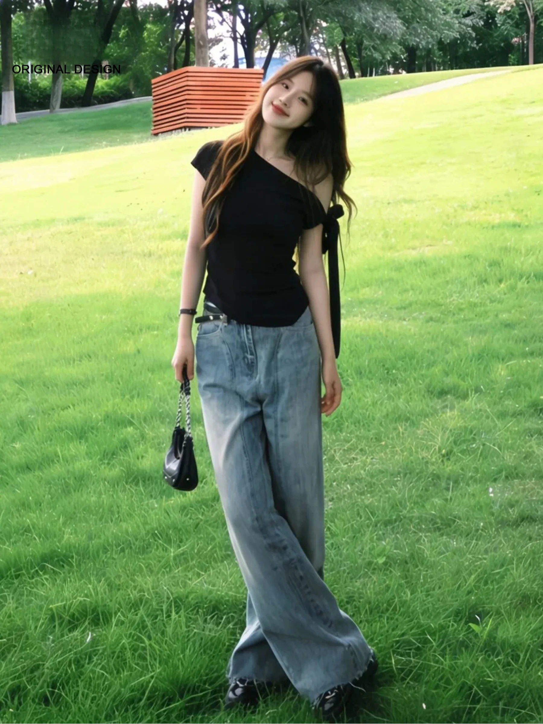 Low Waist Wide Leg Denim Jeans Women's Summer Loose Fit Slimming Straight Long Pants American Style Washed Blue 3D
Low Waist Wide Leg Denim Jeans Women's Summer Loose Fit Slimming Straight Long Pants American Style Washed Blue 3D