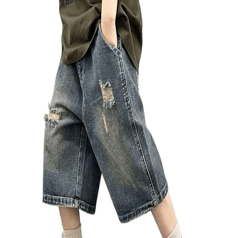 Boys' Summer Knee-Length Denim Shorts, Loose 7-Inch Casual Pants for Big Kids Breathable Daily Wear
Boys' Summer Knee-Length Denim Shorts, Loose 7-Inch Casual Pants for Big Kids Breathable Daily Wear