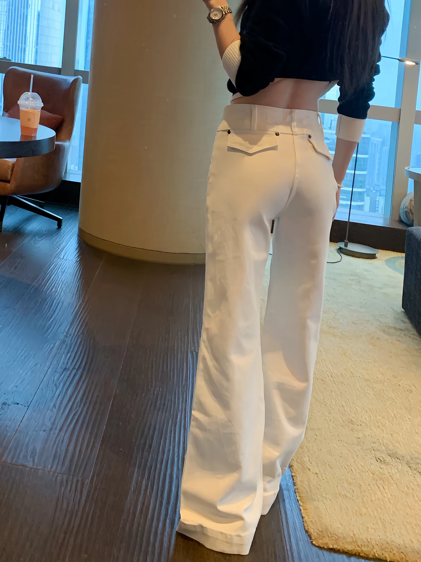 High Waist Bell Bottom Denim Jeans Women's White Straight Leg Slimming Versatile Spring Fashionable Ladies' Casual Pants
High Waist Bell Bottom Denim Jeans Women's White Straight Leg Slimming Versatile Spring Fashionable Ladies' Casual Pants