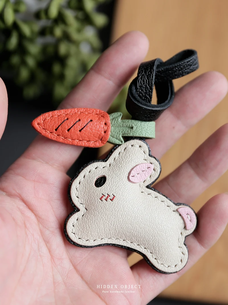 Handmade leather Bag charm Zodiac bunny leather bag small pendant car keychain handmade leather pendant Birthday gift
Handmade leather Bag charm Zodiac bunny leather bag small pendant car keychain handmade leather pendant Birthday gift
