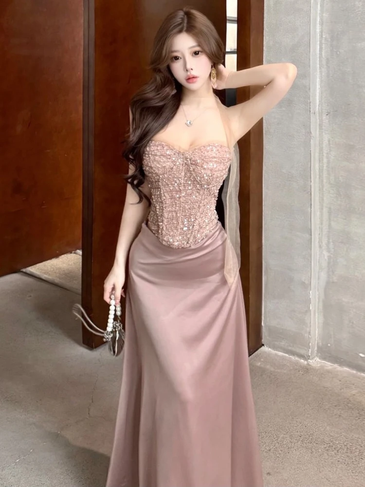 High-End Luxury Heavy-Work Bony-Neckline Slim-Fit Fishbone Tube Top Vest High-Waist Illusory Slim Long Half-Skirt Set
High-End Luxury Heavy-Work Bony-Neckline Slim-Fit Fishbone Tube Top Vest High-Waist Illusory Slim Long Half-Skirt Set