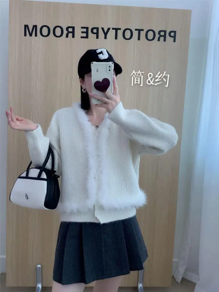 Women White Grey Long Sleeved Versatile Plush Cardigan Sweater Autumn Winter Yellow Elegant Single Breasted Knitted Tops Popular
Women White Grey Long Sleeved Versatile Plush Cardigan Sweater Autumn Winter Yellow Elegant Single Breasted Knitted Tops Popular