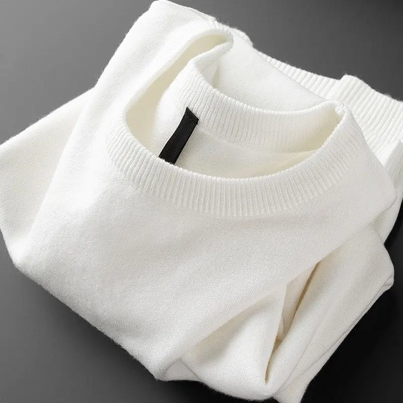 Autumn Winter Warm round Ne White Skin-friendly Men's Sweater Long Sve Slim-fit High-end Casual Knitwear
Autumn Winter Warm round Ne White Skin-friendly Men's Sweater Long Sve Slim-fit High-end Casual Knitwear