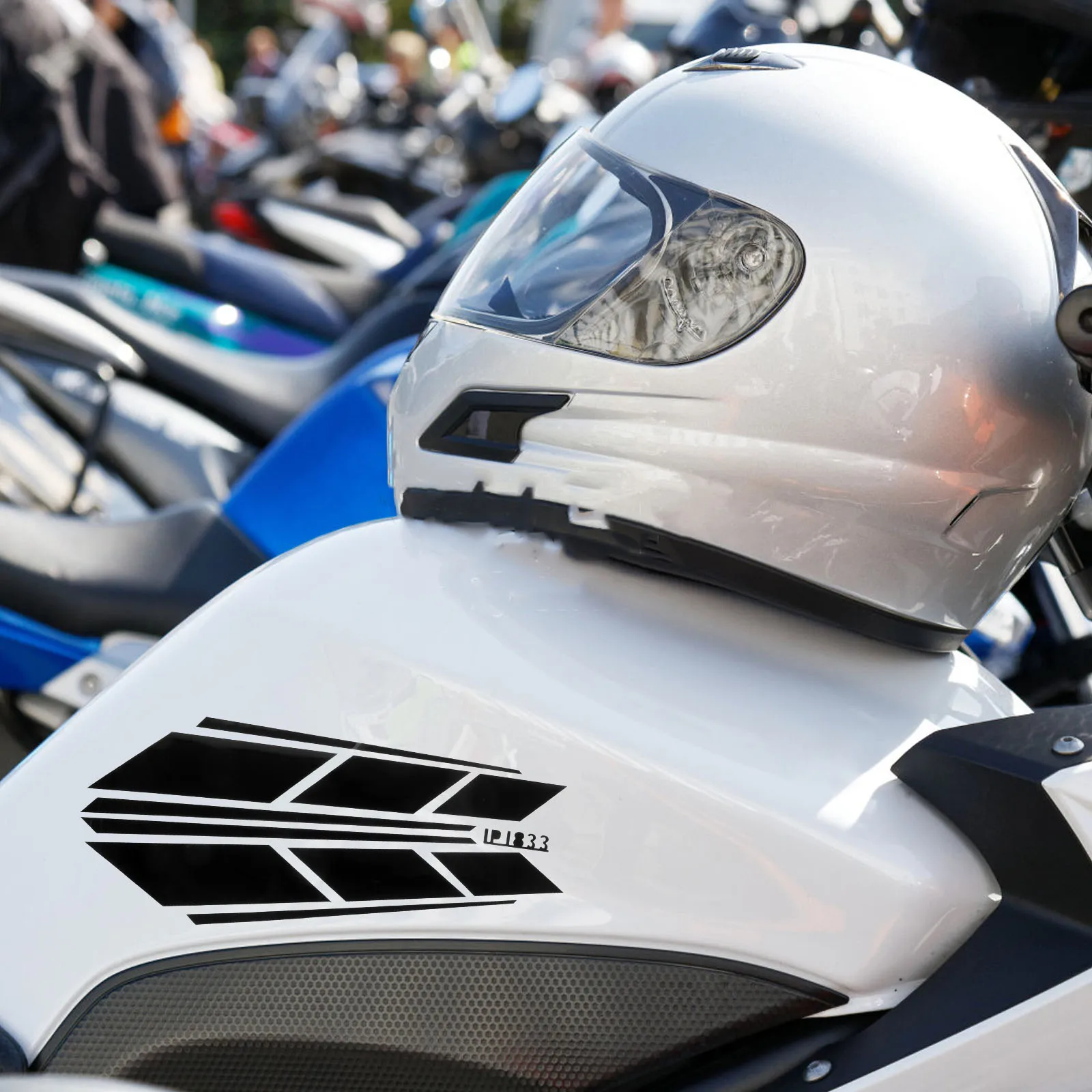 2 Sheets Oil Tank Stickers Waterproof Durable Decoration Gas Cap Body Decals for Bike Motorcycle Oil Tank Sticker Motorbike
2 Sheets Oil Tank Stickers Waterproof Durable Decoration Gas Cap Body Decals for Bike Motorcycle Oil Tank Sticker Motorbike