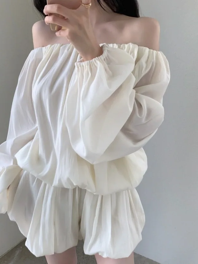 Women's Summer New High Waist Pleated Shirt And Shorts Two Piece Set Design Sense One Shoulder Bunch Skirt Short Pants
Women's Summer New High Waist Pleated Shirt And Shorts Two Piece Set Design Sense One Shoulder Bunch Skirt Short Pants