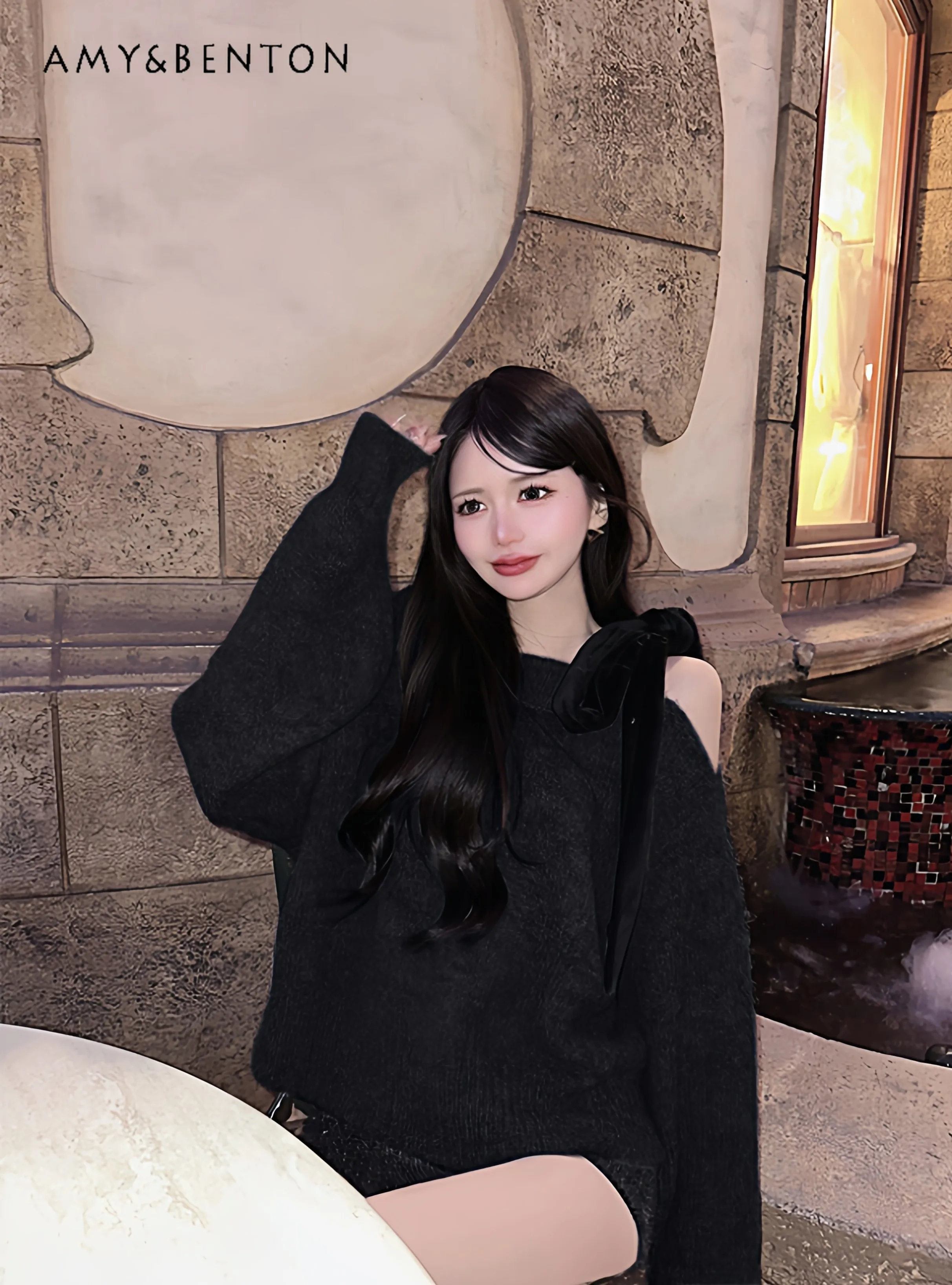 Japanese Style Sweet Bow Tie Off-Shoulder Loose Short Knitted Top Commuting Elegant Women Solid Color Versatile Casual Pullover
Japanese Style Sweet Bow Tie Off-Shoulder Loose Short Knitted Top Commuting Elegant Women Solid Color Versatile Casual Pullover