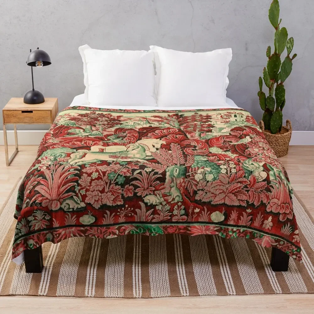FANTASTIC ANIMALS AND HORSES IN WOODLAND Red White Green Antique French Tapestry Throw Blanket
FANTASTIC ANIMALS AND HORSES IN WOODLAND Red White Green Antique French Tapestry Throw Blanket