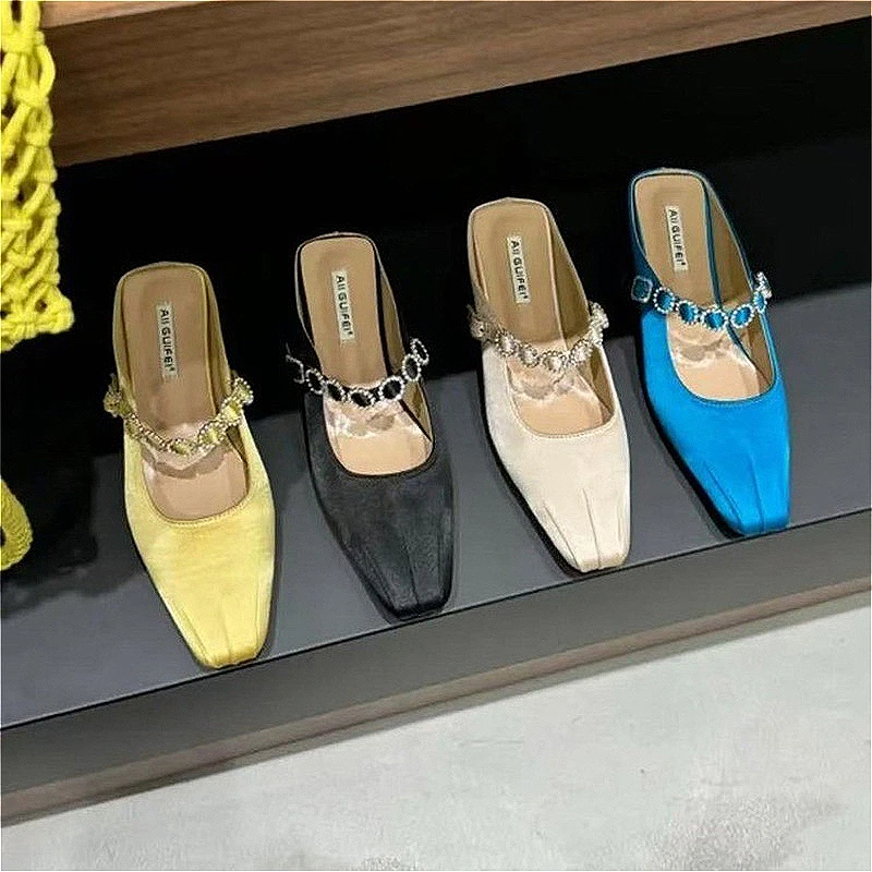 Crystal Women Flats Slippers Summer Mules Sandals Designer Square-toe Shoes Woman 2025 Brand Sexy Dress Slides Flip Flops Mujer
Crystal Women Flats Slippers Summer Mules Sandals Designer Square-toe Shoes Woman 2025 Brand Sexy Dress Slides Flip Flops Mujer