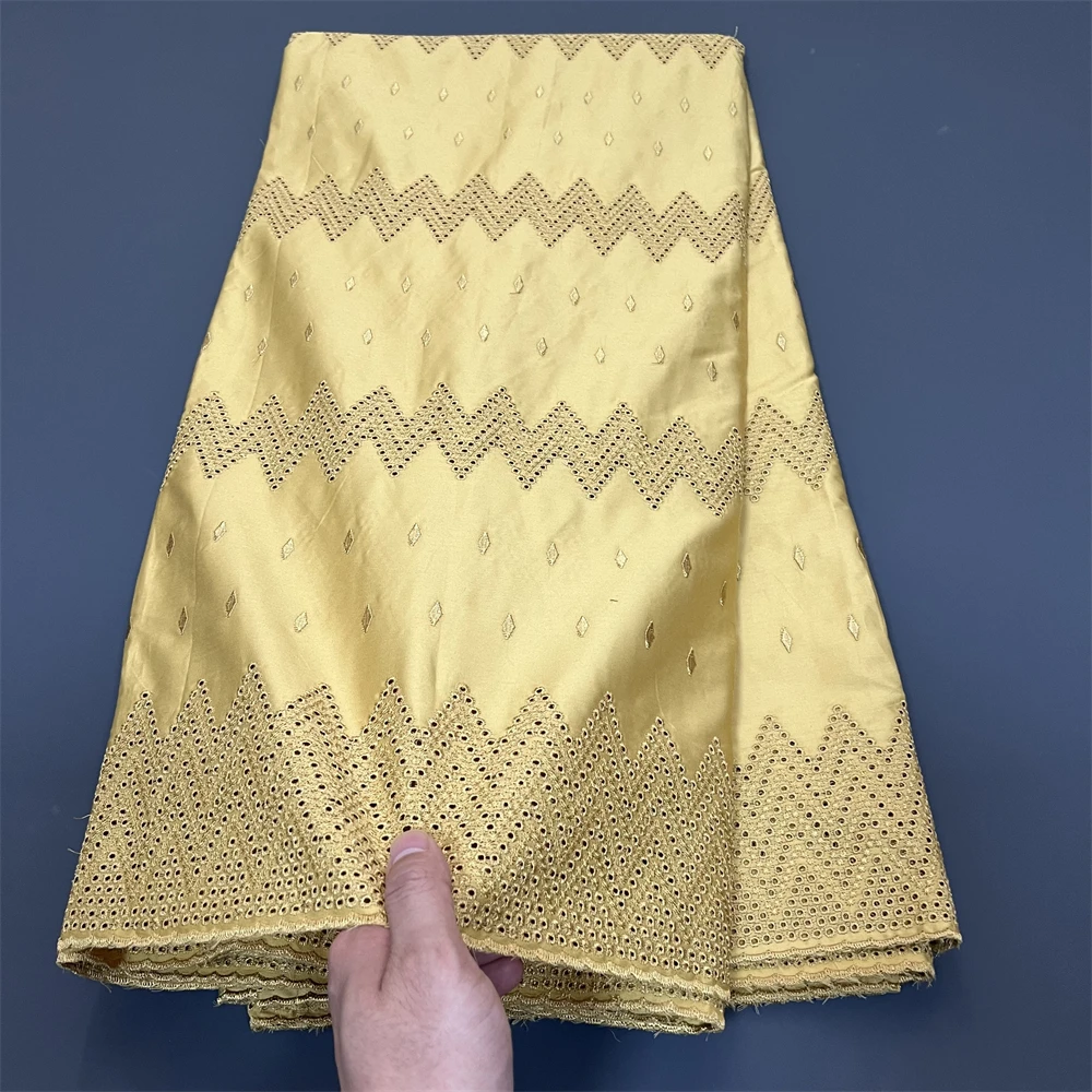 2025 африканский нигерийский тюль, кружевная ткань для шитья платья, высокое качество, дамасский хлопок, чистая вышивка, свадебная вечеринка, 5 ярдов hz1374
2025 африканский нигерийский тюль, кружевная ткань для шитья платья, высокое качество, дамасский хлопок, чистая вышивка, свадебная вечеринка, 5 ярдов hz1374