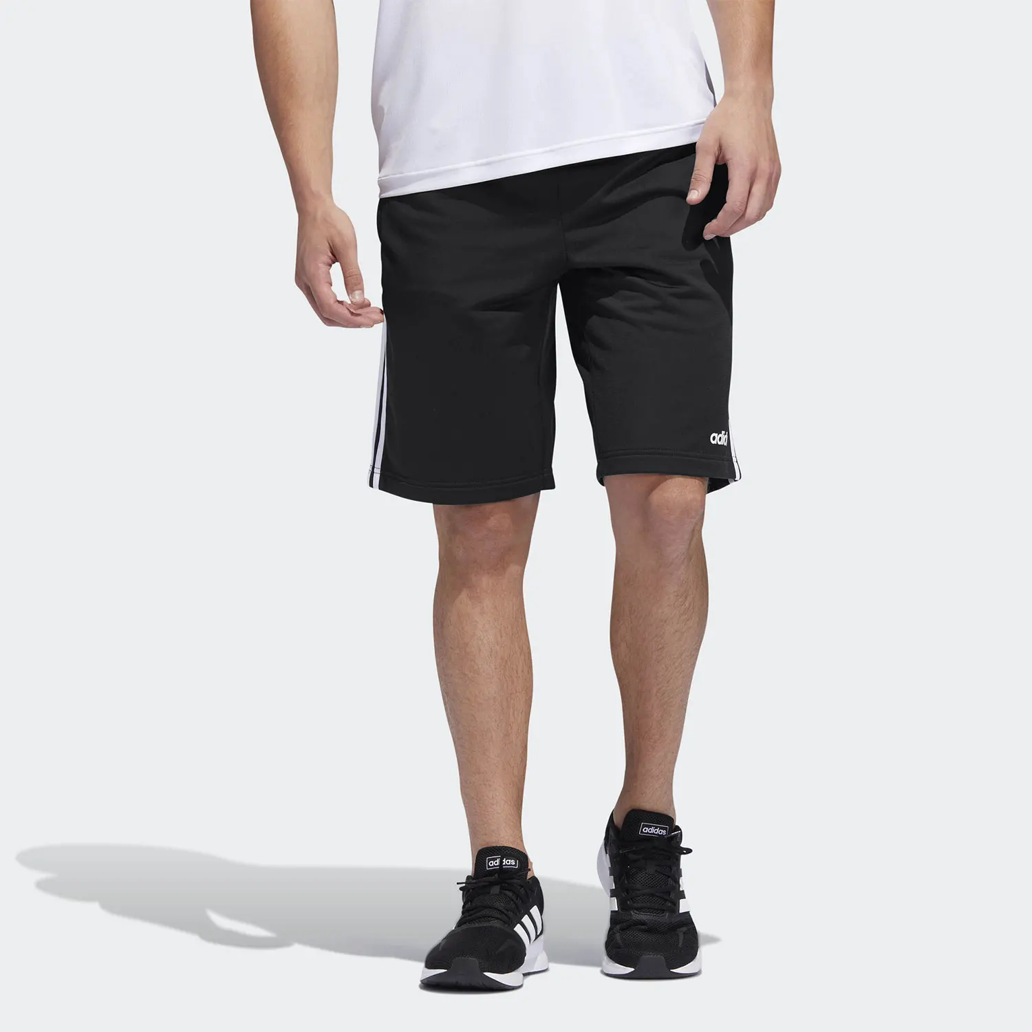 Оригинальные мужские спортивные шорты Adidas New Season для тренировок, прочные и удобные, DZ8479
Оригинальные мужские спортивные шорты Adidas New Season для тренировок, прочные и удобные, DZ8479