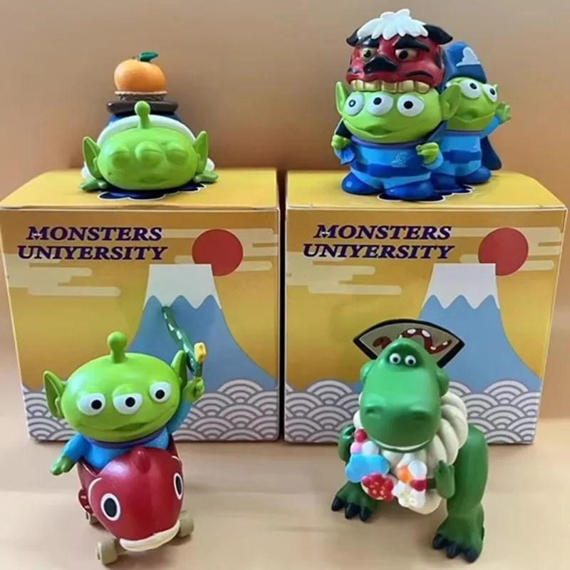 4.5-6cm 4pcs/set Toy Story Alien Rex Hugging Dragon Ornament Cute Movie Peripherals Doll Home Decor Desktop Ornament Gift
4.5-6cm 4pcs/set Toy Story Alien Rex Hugging Dragon Ornament Cute Movie Peripherals Doll Home Decor Desktop Ornament Gift