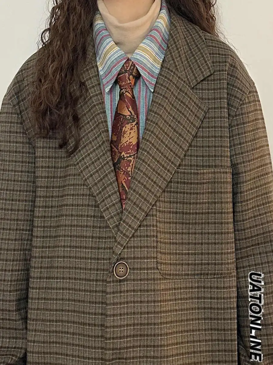 Универсальный повседневный свободный костюм в стиле ретро в гонконгском стиле, клетчатый, для мужчин и женщин, осенняя новинка, универсальная верхняя одежда
Универсальный повседневный свободный костюм в стиле ретро в гонконгском стиле, клетчатый, для мужчин и женщин, осенняя новинка, универсальная верхняя одежда