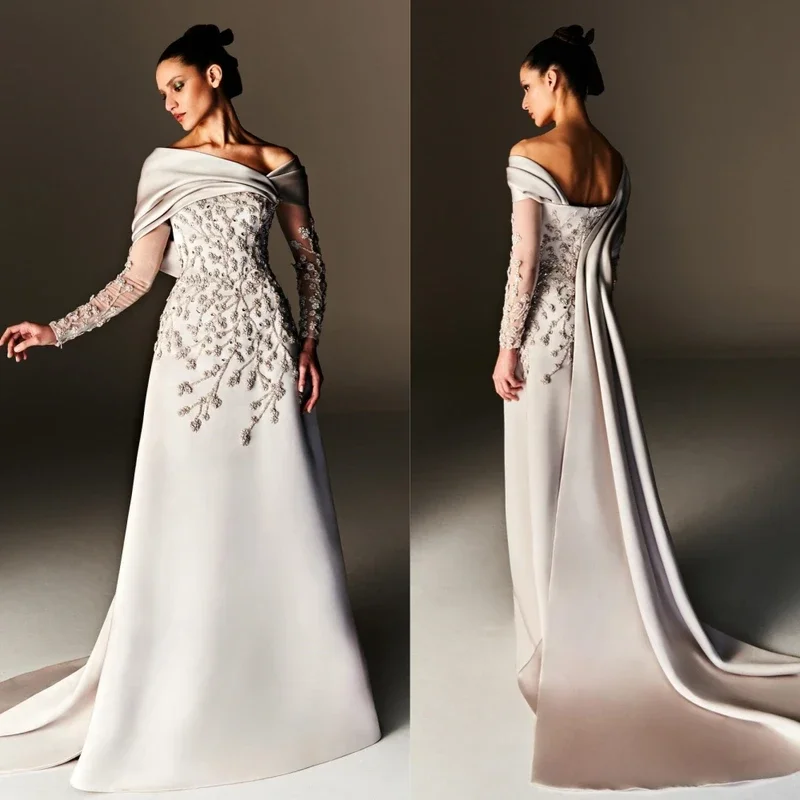 Customized Jiayigong Applique Pleat Christmas A-line Off-the-shoulder Bespoke Occasion Gown Long Dresses
Customized Jiayigong Applique Pleat Christmas A-line Off-the-shoulder Bespoke Occasion Gown Long Dresses
