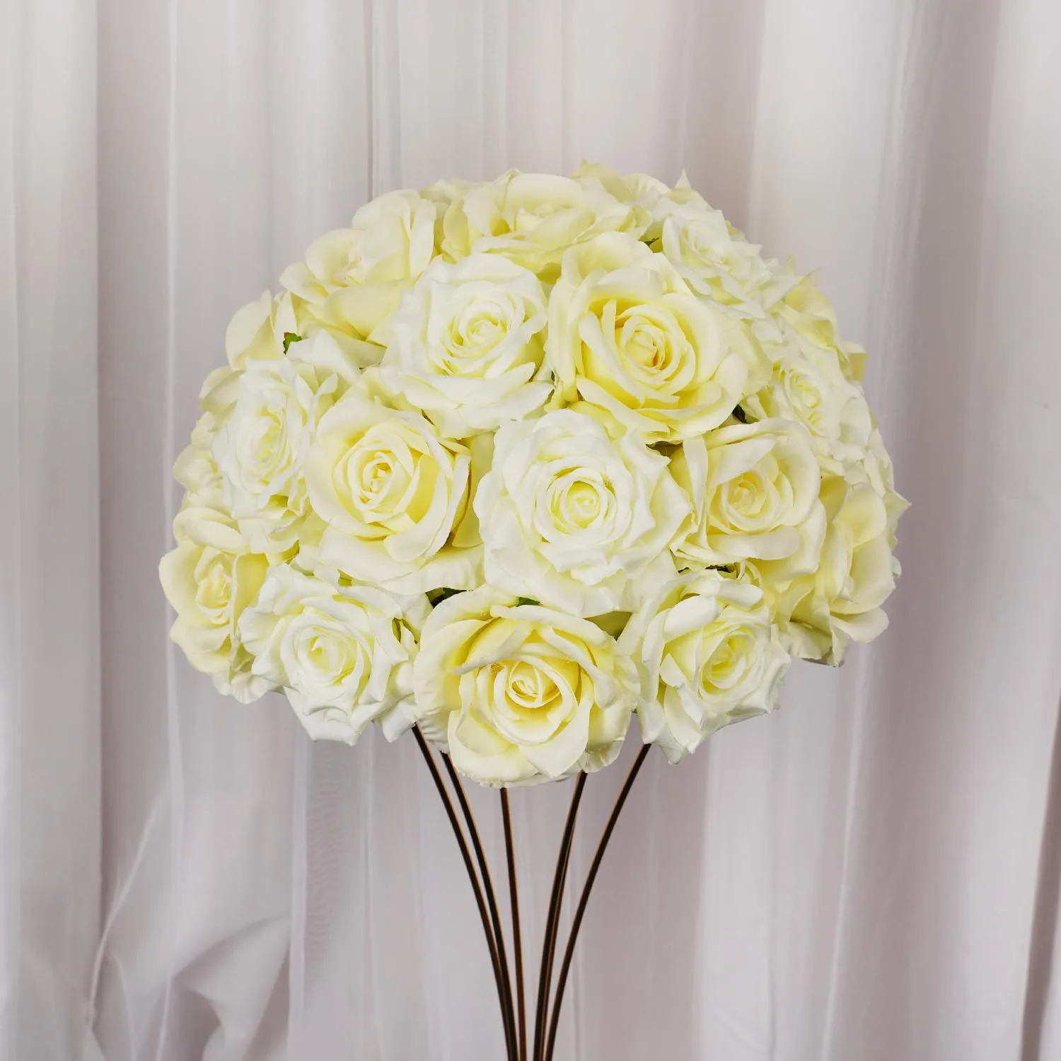 30cm Yellow Rose Wedding Table Centerpiece Floral Ball Decor Church Banquet Arrangement Road Lead Flower Event Stage Prop
30cm Yellow Rose Wedding Table Centerpiece Floral Ball Decor Church Banquet Arrangement Road Lead Flower Event Stage Prop