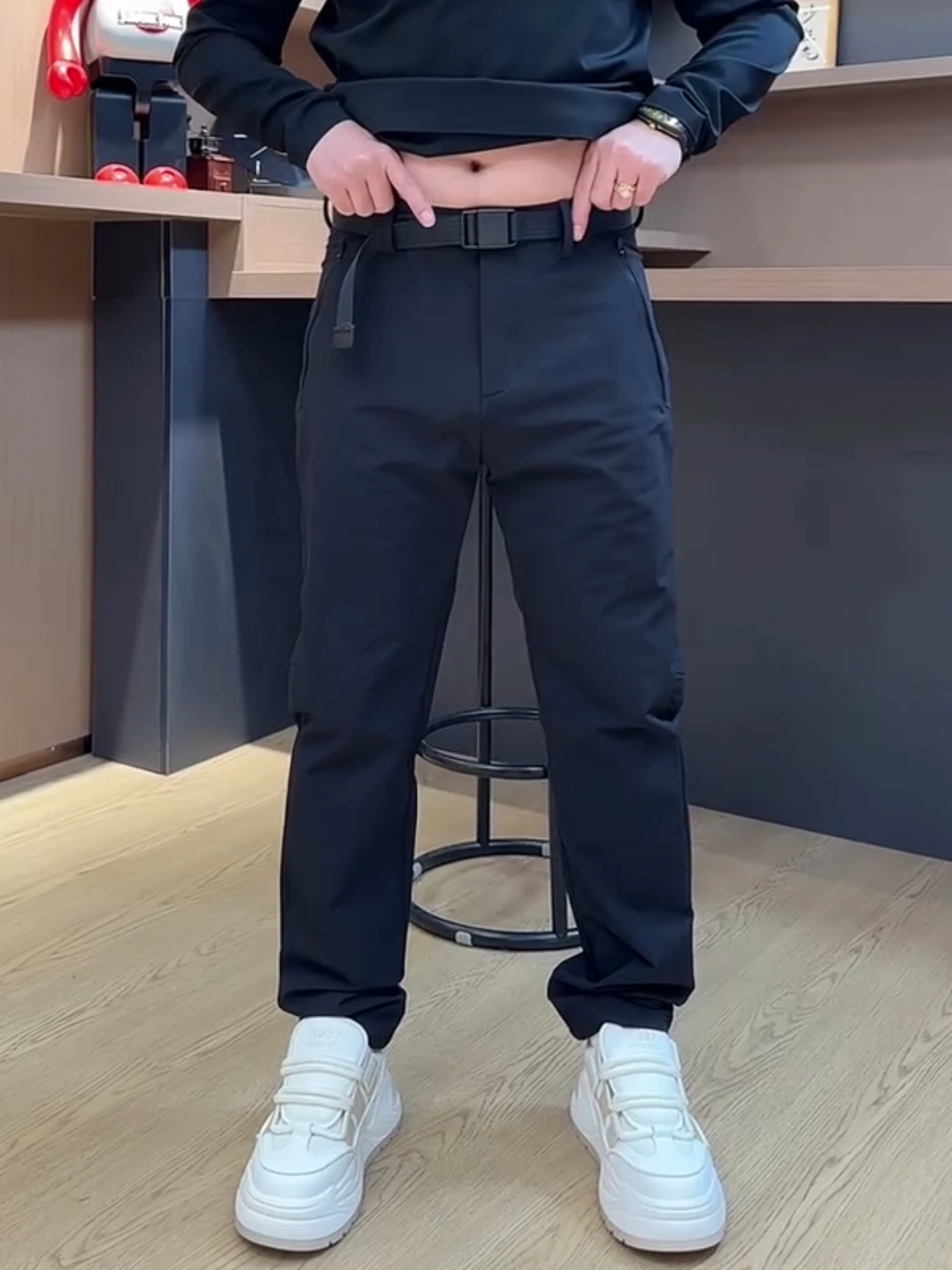 Spring 2026 Men's Casual Outdoor Pants Loose Straight Leg Windproof Spor Comfortable Fit Polyester Fiber Youth Faion
Spring 2026 Men's Casual Outdoor Pants Loose Straight Leg Windproof Spor Comfortable Fit Polyester Fiber Youth Faion