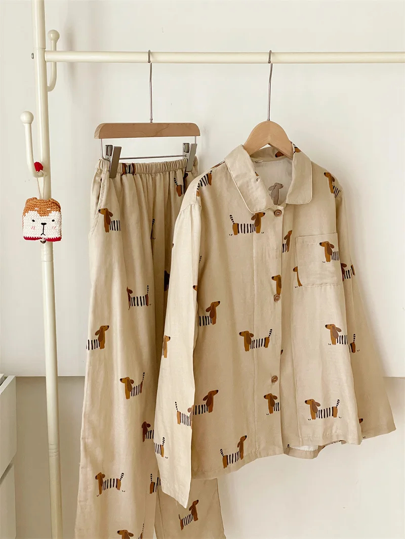 Spring Autumn 100% Cotton Women's Pajamas Cute Dachshund Print Two Pieces Set Long Sleeve Tops Full Length Pants Sleepwear 49910
Spring Autumn 100% Cotton Women's Pajamas Cute Dachshund Print Two Pieces Set Long Sleeve Tops Full Length Pants Sleepwear 49910