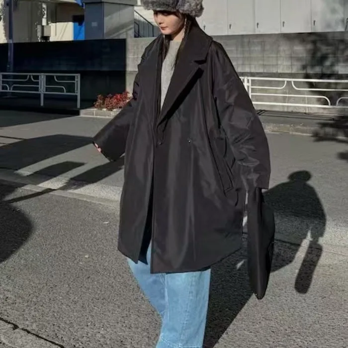 Женское пальто свободного кроя средней длины из хлопка в корейском и японском стиле, однотонное, с шелковым воротником, универсальная верхняя одежда
Женское пальто свободного кроя средней длины из хлопка в корейском и японском стиле, однотонное, с шелковым воротником, универсальная верхняя одежда
