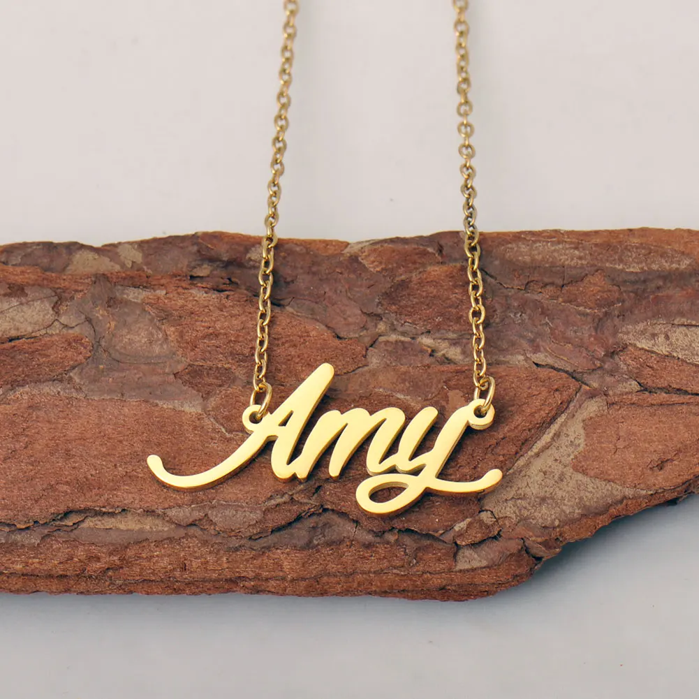 AOLOSHOW Amy Gold Plated Stainless Steel Name Necklace for Women Cursive Letter Pendant Charms Jewelry
AOLOSHOW Amy Gold Plated Stainless Steel Name Necklace for Women Cursive Letter Pendant Charms Jewelry