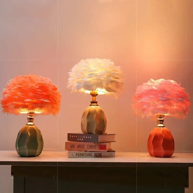 A Creative Feather Lamp Decorative Ceramic Desk Light USB LED Night Light for Bedroom Living Room Cafe Hotel Christmas Decoratio
A Creative Feather Lamp Decorative Ceramic Desk Light USB LED Night Light for Bedroom Living Room Cafe Hotel Christmas Decoratio