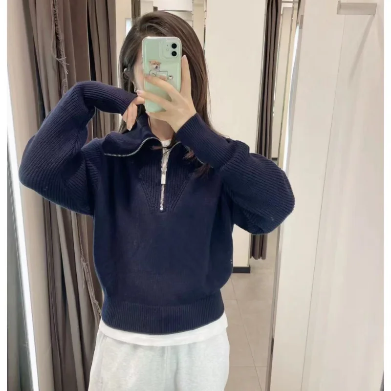 Fall Winter New Style Women's Zipper Collar Short Knitted Sweater Half High Neck Mixed Fabric Commute Style Cotton Blend
Fall Winter New Style Women's Zipper Collar Short Knitted Sweater Half High Neck Mixed Fabric Commute Style Cotton Blend