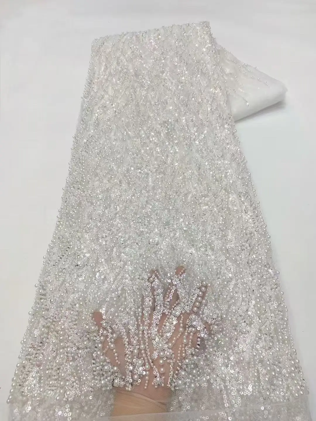 Luxurious African Groom Sequins Lace Fabric High Quality 2025 French Embroidery Heavy Beads Lace Nigerian Sewing Dress 5 Yards
Luxurious African Groom Sequins Lace Fabric High Quality 2025 French Embroidery Heavy Beads Lace Nigerian Sewing Dress 5 Yards