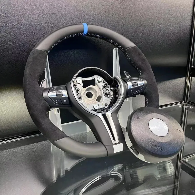 Factory Supply leather steering wheel with shift paddles E82 E86 E87 E90 E92 old to new
Factory Supply leather steering wheel with shift paddles E82 E86 E87 E90 E92 old to new