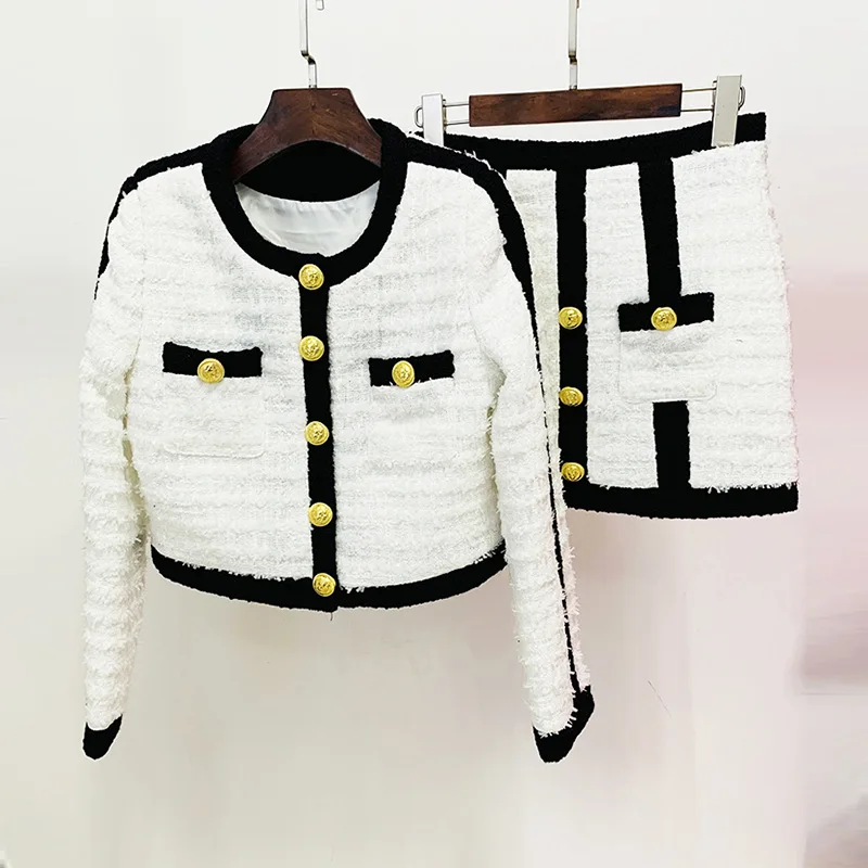 Spring and Autumn Fashion Half Skirt Set for Women, Black and White Contrast Plaid, Short Jacket Coat Two Piece Set
Spring and Autumn Fashion Half Skirt Set for Women, Black and White Contrast Plaid, Short Jacket Coat Two Piece Set