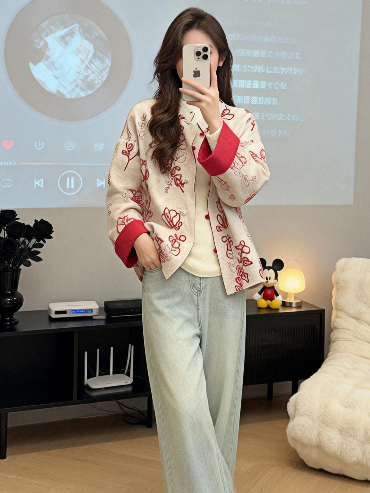 New Chinese Style Heavy Embroidery Women's Jacket Daily Elegance Slimming Vintage National Style Spring Autumn New Arrival
New Chinese Style Heavy Embroidery Women's Jacket Daily Elegance Slimming Vintage National Style Spring Autumn New Arrival