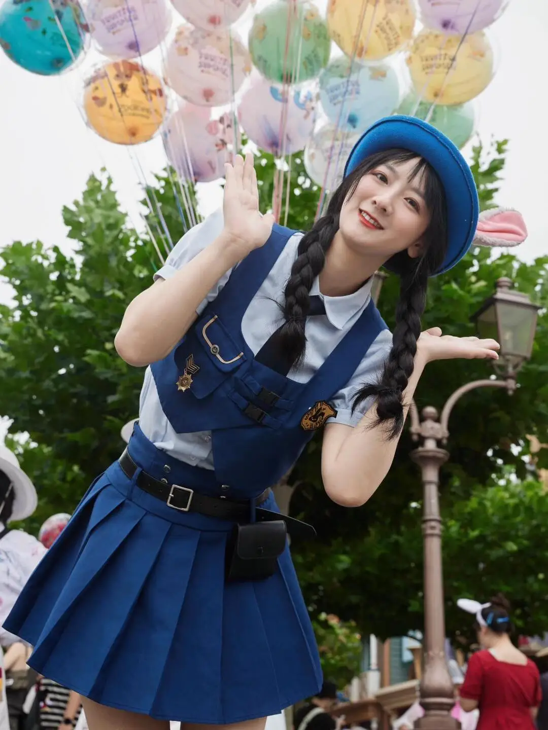 Animal City Theme Park Cosplay Uniform Set Rabbit Officer Costume Halloween Judy Outfit Polyester Fabric Fashionable Set
Animal City Theme Park Cosplay Uniform Set Rabbit Officer Costume Halloween Judy Outfit Polyester Fabric Fashionable Set
