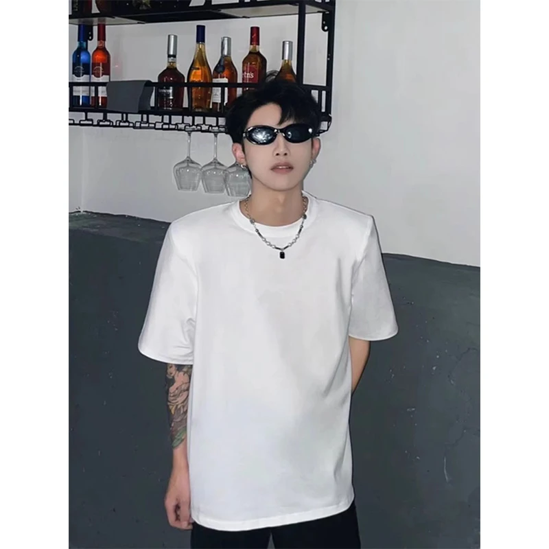 White Padded oulder Men's T-irt ort Sve 2024 New Summer Heavyweight Trendy Five-Quarter Sve Cotton Top
White Padded oulder Men's T-irt ort Sve 2024 New Summer Heavyweight Trendy Five-Quarter Sve Cotton Top