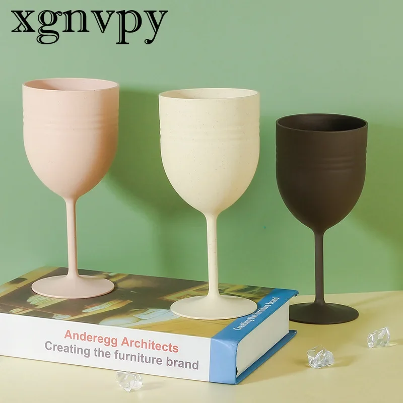 Household dwarf cocktail glass big belly champagne glass wheat straw wine glass shape simple
Household dwarf cocktail glass big belly champagne glass wheat straw wine glass shape simple