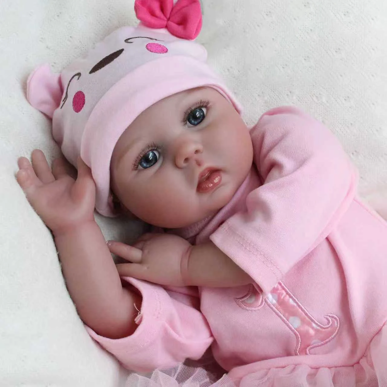 Reborn Doll 22 Inch 55 CM Reborn Baby Dolls Realistic Baby Reborn Dolls Newborn Baby Doll Soft Body Reborn Toddler Dolls
Reborn Doll 22 Inch 55 CM Reborn Baby Dolls Realistic Baby Reborn Dolls Newborn Baby Doll Soft Body Reborn Toddler Dolls