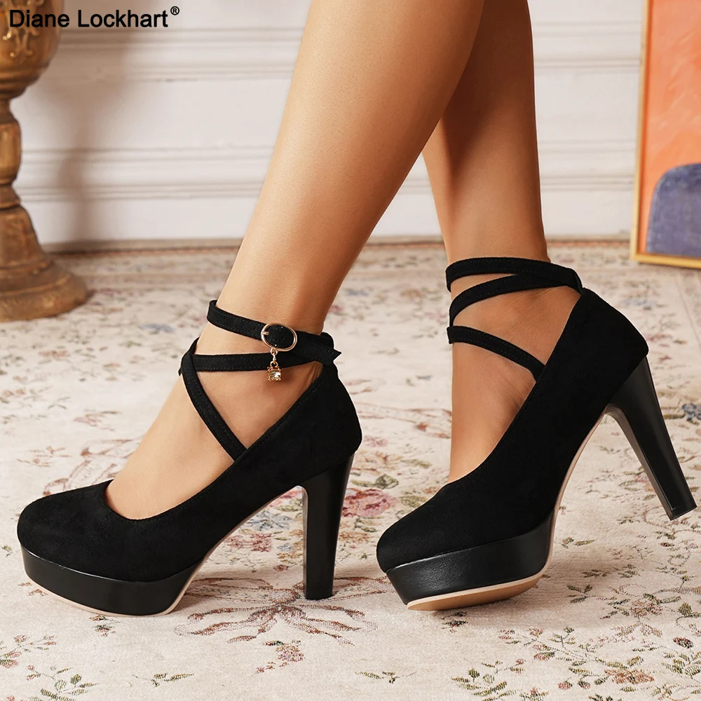 Сексуальная женская обувь на очень высоком каблуке большого размера 42, туфли-лодочки на массивной платформе с пряжкой на щиколотке, женские черные туфли из флока для вечеринок на квадратном каблуке
Сексуальная женская обувь на очень высоком каблуке большого размера 42, туфли-лодочки на массивной платформе с пряжкой на щиколотке, женские черные туфли из флока для вечеринок на квадратном каблуке