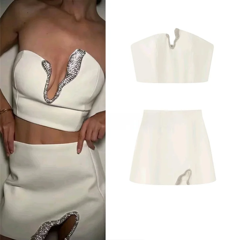 Summer Women's Fashion Diamond Opening Design Tube Top Vest Top Slim High Waist A-Line Skirt Set Short Sleeve round Neck
Summer Women's Fashion Diamond Opening Design Tube Top Vest Top Slim High Waist A-Line Skirt Set Short Sleeve round Neck