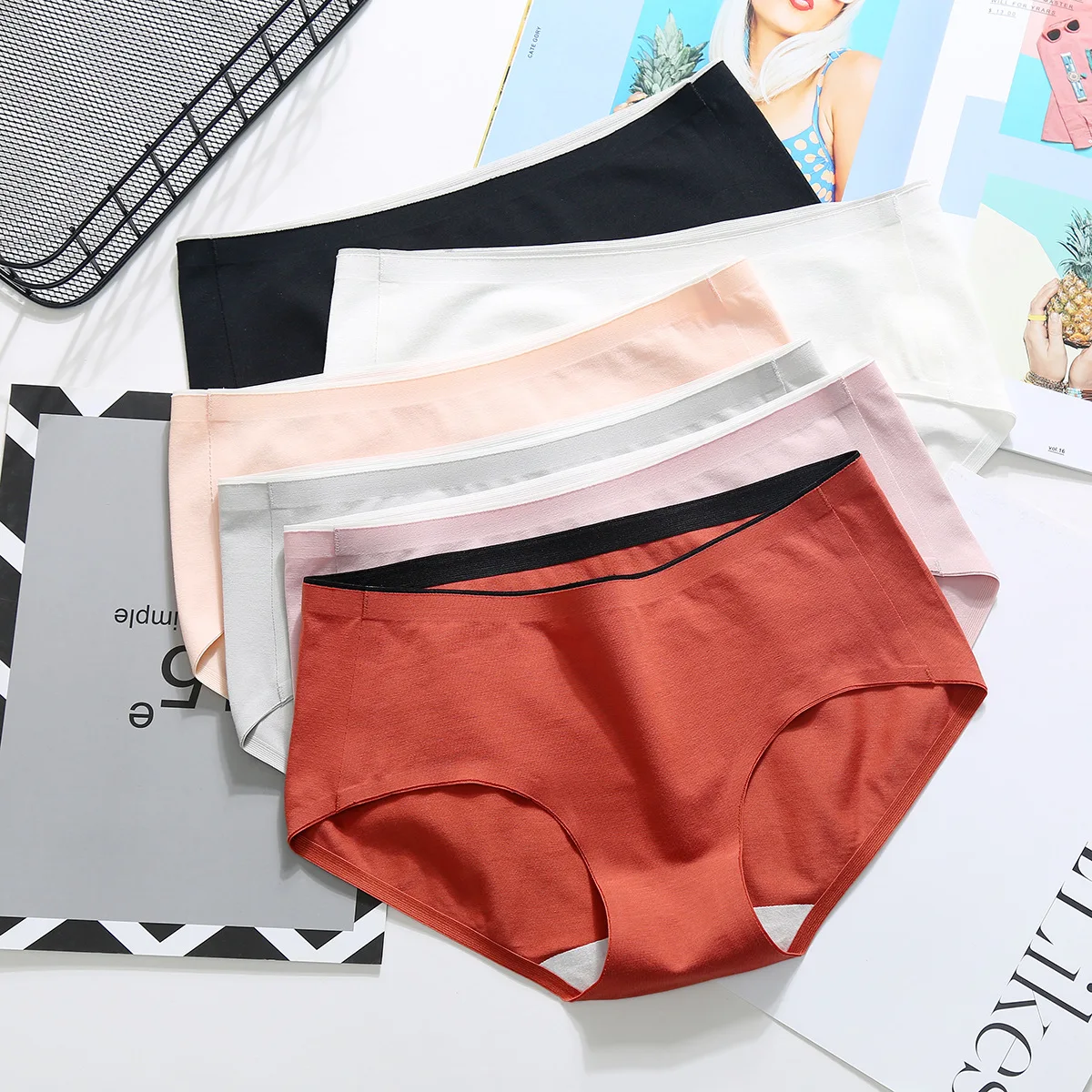 Summer Seamless Cotton Panties Women's Cotton Mid-rise Briefs Seamless One-piece
Summer Seamless Cotton Panties Women's Cotton Mid-rise Briefs Seamless One-piece