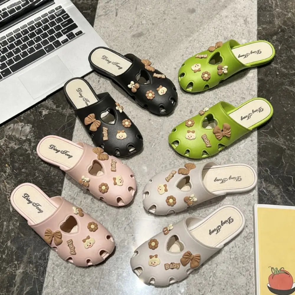 Fashion Kawaii Leather Slippers Women Flower Bow Non-slip Slides Sandals Shoes Cover Toe Beach Hole Slippers Girl
Fashion Kawaii Leather Slippers Women Flower Bow Non-slip Slides Sandals Shoes Cover Toe Beach Hole Slippers Girl