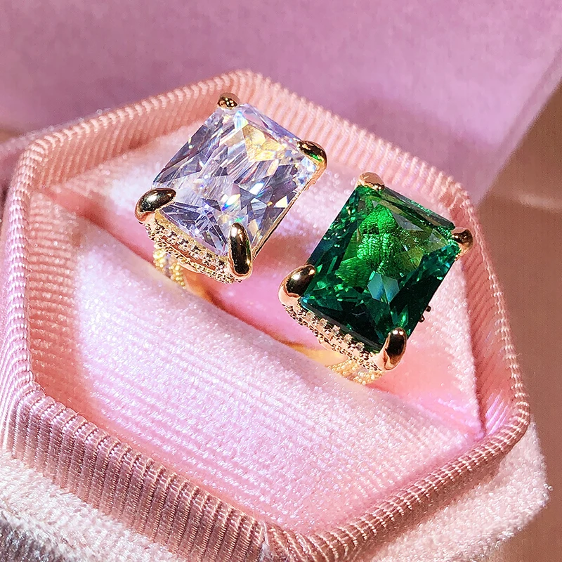Originality 18K Gold Princess Emerald Full Of Diamond Couple Ring For Women Geometric Silver-Plated Anniversary Gift Jewelry
Originality 18K Gold Princess Emerald Full Of Diamond Couple Ring For Women Geometric Silver-Plated Anniversary Gift Jewelry