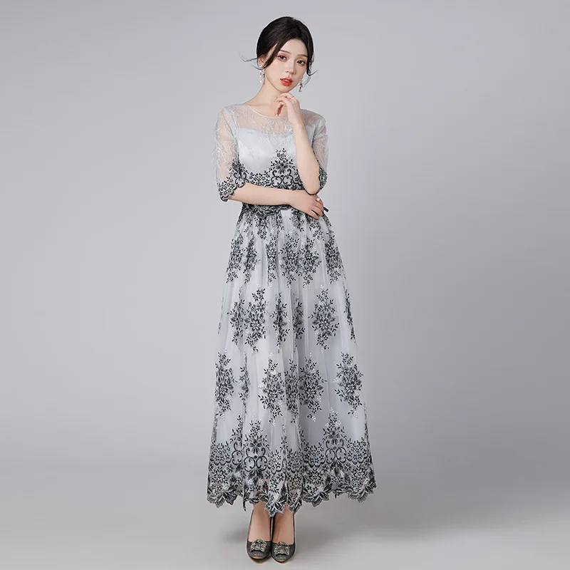 Evening Gown for Women 2025 Summer New Style, Fashionable and Long Style, Slimming Off, Can Be Worn in Lace Dresses on Weekdays
Evening Gown for Women 2025 Summer New Style, Fashionable and Long Style, Slimming Off, Can Be Worn in Lace Dresses on Weekdays