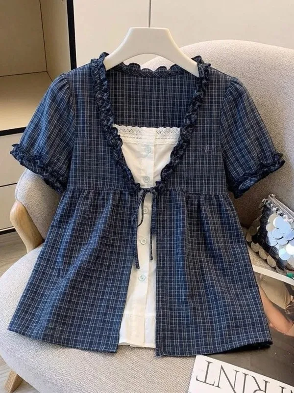 Summer Plaid V-Neck Short Sleeve Shirt Women's plus Size Doll Shirt Korean Style Commute Wind Loose Fit Button up Top
Summer Plaid V-Neck Short Sleeve Shirt Women's plus Size Doll Shirt Korean Style Commute Wind Loose Fit Button up Top