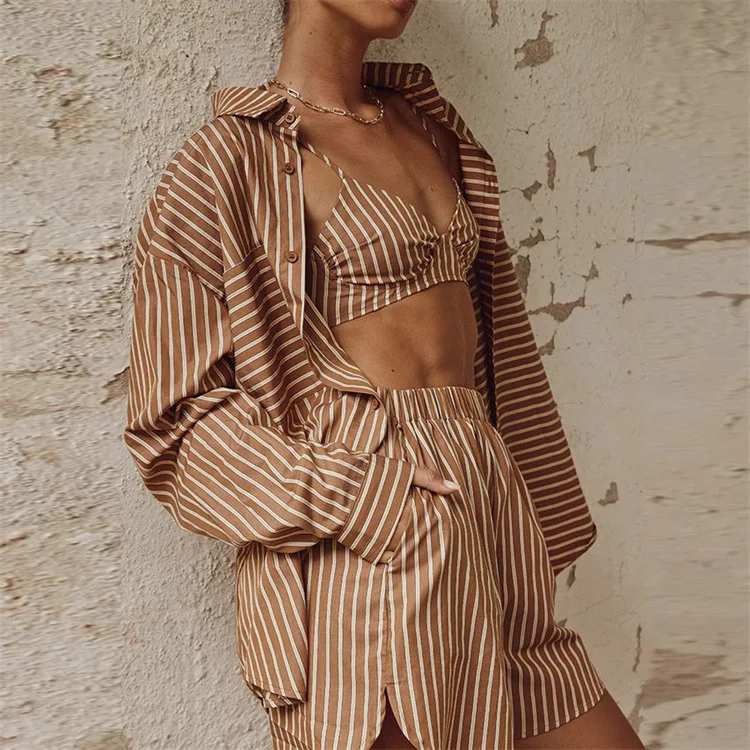 Faionable Long Sve Collared irt And ort Set Casual Polyester Women's Ensemble for Ages 25-35 Summer Collection
Faionable Long Sve Collared irt And ort Set Casual Polyester Women's Ensemble for Ages 25-35 Summer Collection