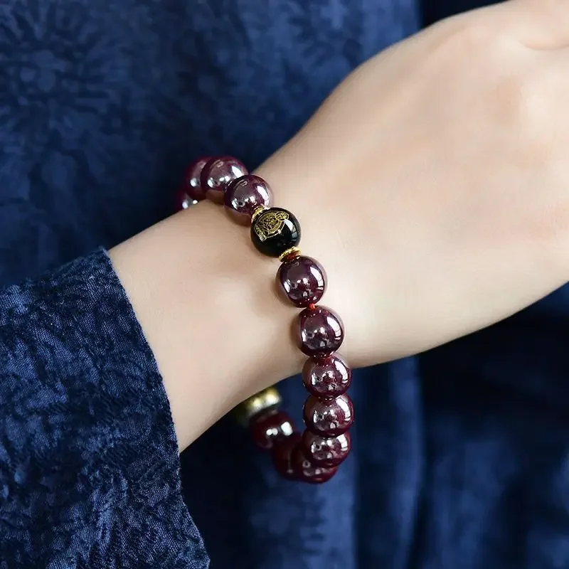 Natural Ore Cinnabar Bracelet Men's Xiangxi Cinnabar Stone Polished Bracelet To Ward Off Evil Taisui HandString High Grade Gifts
Natural Ore Cinnabar Bracelet Men's Xiangxi Cinnabar Stone Polished Bracelet To Ward Off Evil Taisui HandString High Grade Gifts