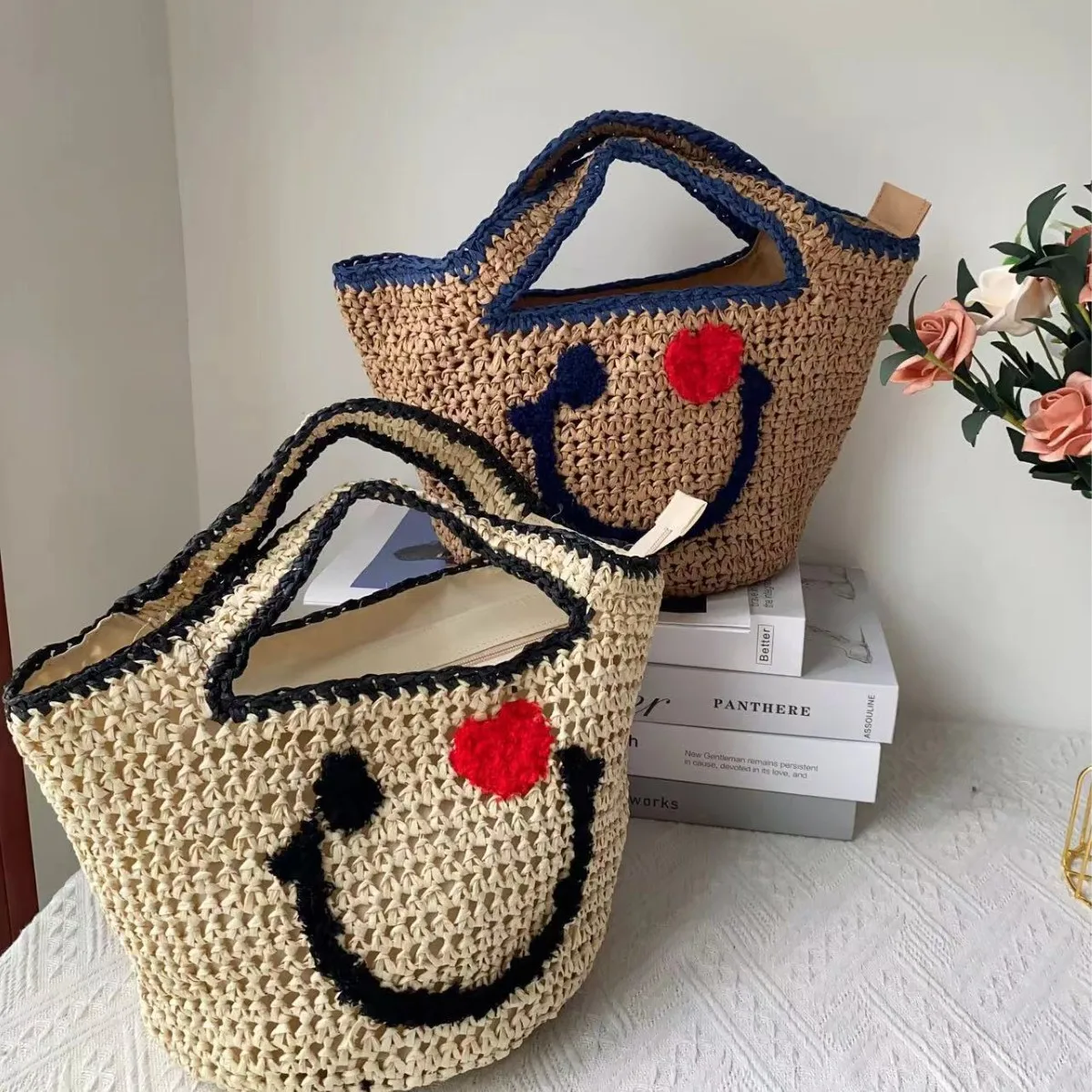 Women Smiley Face Straw Knitting Shoulder Bag Hollow Out Handwoven Handbag Summer Vacation Totes Bag Large Capacity Beach Bolsas
Women Smiley Face Straw Knitting Shoulder Bag Hollow Out Handwoven Handbag Summer Vacation Totes Bag Large Capacity Beach Bolsas