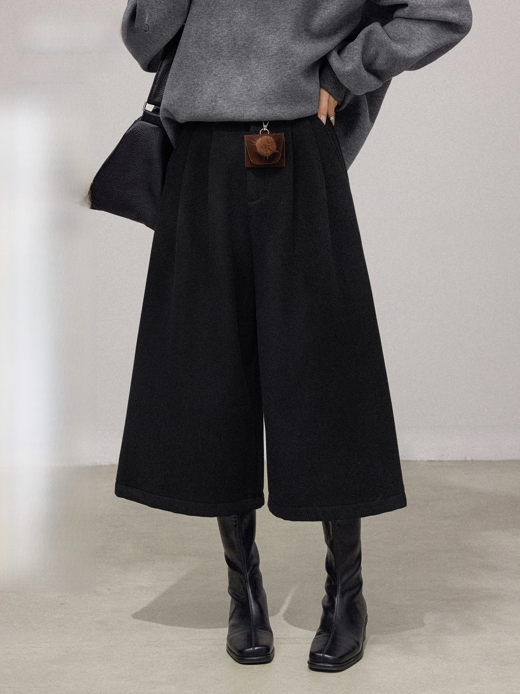 High Waist Pleated Wide Leg Pants Women's Autumn Winter Thiened Fce Seven-Point Straight Leg Pants Casual Sle
High Waist Pleated Wide Leg Pants Women's Autumn Winter Thiened Fce Seven-Point Straight Leg Pants Casual Sle