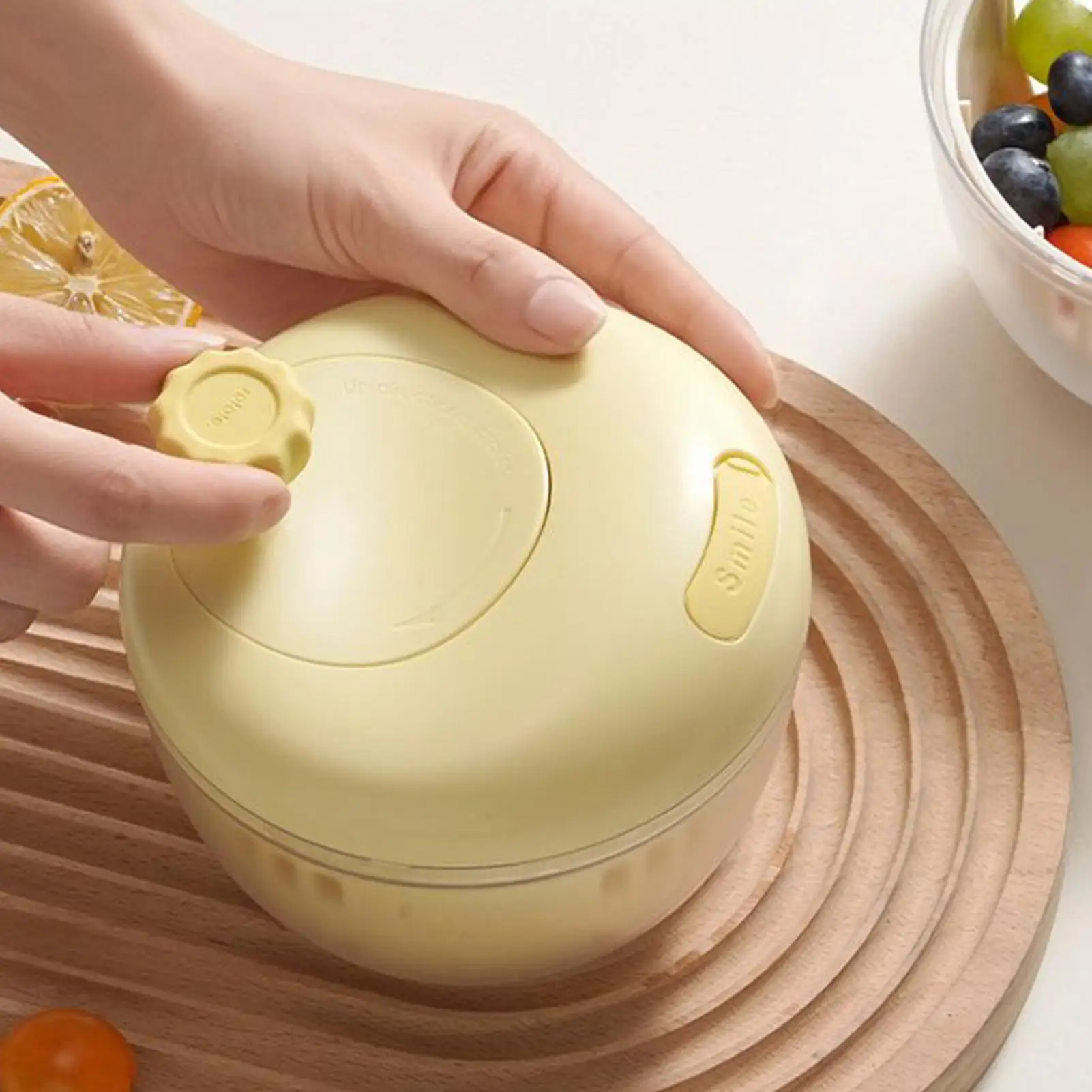 Бытовой ручной дегидратор для фруктов и овощей, салатов, салата, спиннер, сливная корзина, домашние гаджеты для кухни, инструмент для четкого производства
Бытовой ручной дегидратор для фруктов и овощей, салатов, салата, спиннер, сливная корзина, домашние гаджеты для кухни, инструмент для четкого производства