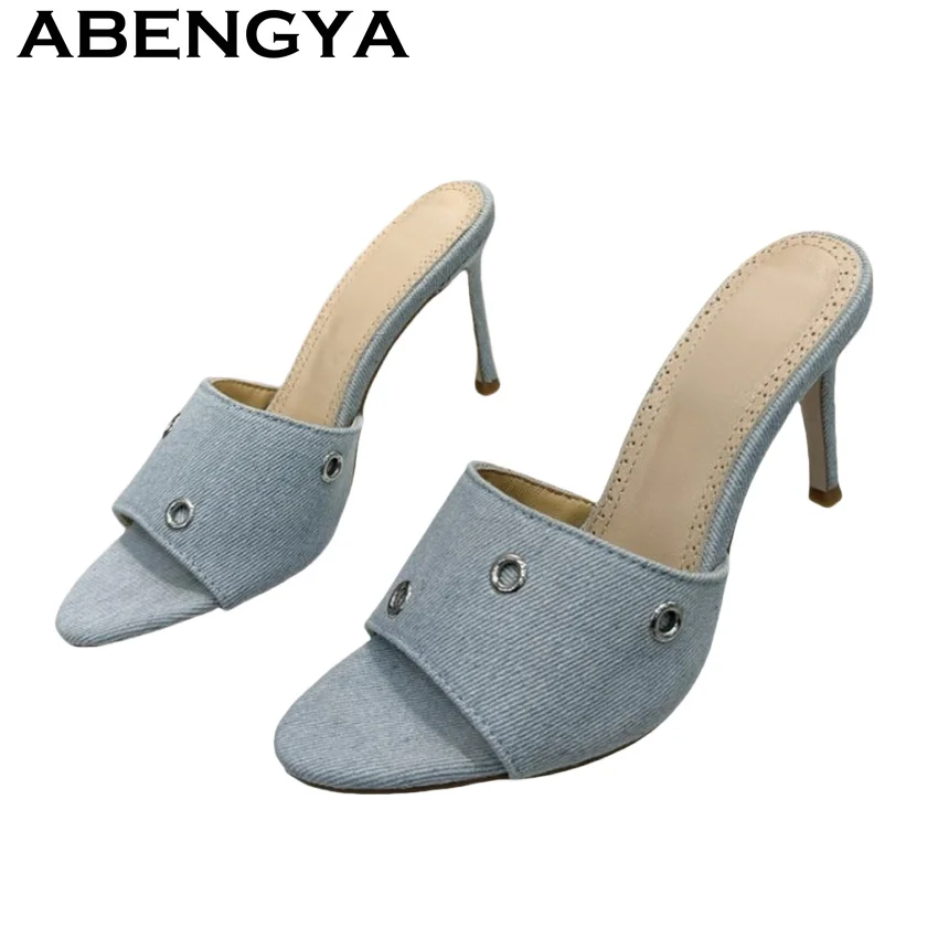 ABENGYA/Новые джинсовые синие тапочки на высоком каблуке с открытым носком, женские модные шлепанцы с открытой спиной, летние сексуальные шлепанцы, туфли-лодочки без шнуровки Mujer
ABENGYA/Новые джинсовые синие тапочки на высоком каблуке с открытым носком, женские модные шлепанцы с открытой спиной, летние сексуальные шлепанцы, туфли-лодочки без шнуровки Mujer