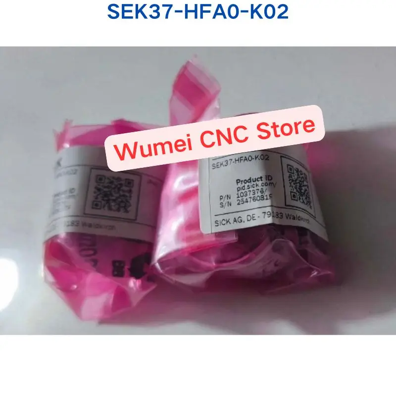 Brand New Original encoder SEK37-HFA0-K02 1037376 a piece of If you need other specifications, please consult
Brand New Original encoder SEK37-HFA0-K02 1037376 a piece of If you need other specifications, please consult