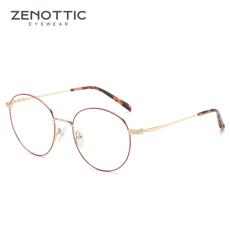Женская классическая титановая оправа для очков ZENOTTIC, прочная, для создания профессионального образа и повседневного использования.
Женская классическая титановая оправа для очков ZENOTTIC, прочная, для создания профессионального образа и повседневного использования.