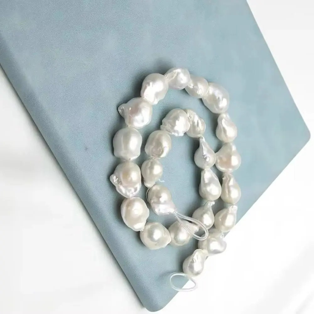 12x13mm-18x21mm 1Strand Natural Freshwater Pearl Beads Strand White Baroque Bead For DIY Necklace Bracelet Earrings High Quality
12x13mm-18x21mm 1Strand Natural Freshwater Pearl Beads Strand White Baroque Bead For DIY Necklace Bracelet Earrings High Quality