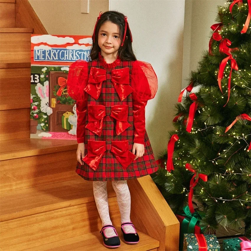 Spot children's clothing autumn and winter girls red plaid thickened dress for children's new year princess skirt
Spot children's clothing autumn and winter girls red plaid thickened dress for children's new year princess skirt